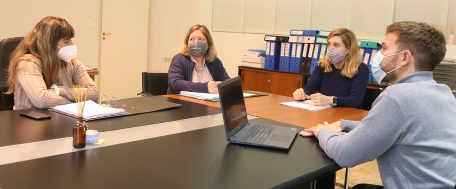 Maibe Sassía, Mónica Mega, Florencia Torres y Javier Rodriguez en la implementación del Recibo de Sueldo Digital.